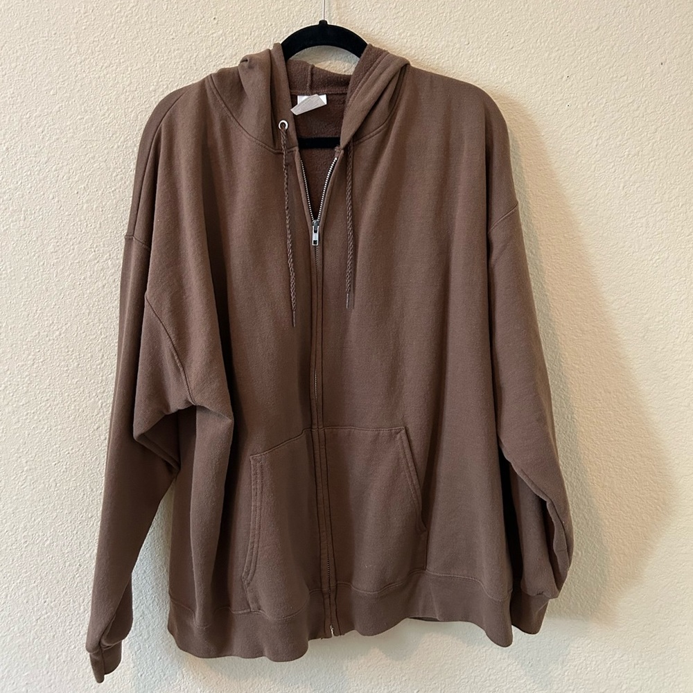 HANES OVERSIZED BROWN ZIP-UP